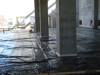 underslab to column, vapor barrier